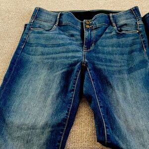 Apt. 9 jeans